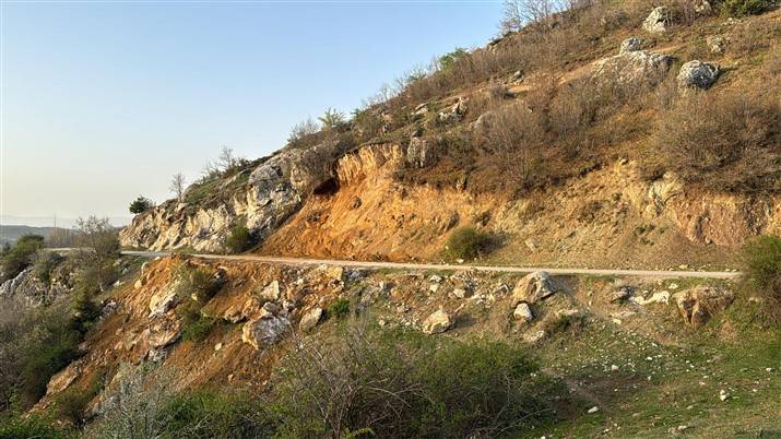 Tokat'ta korkutucu depremin izleri gün ağarınca ortaya çıktı 2